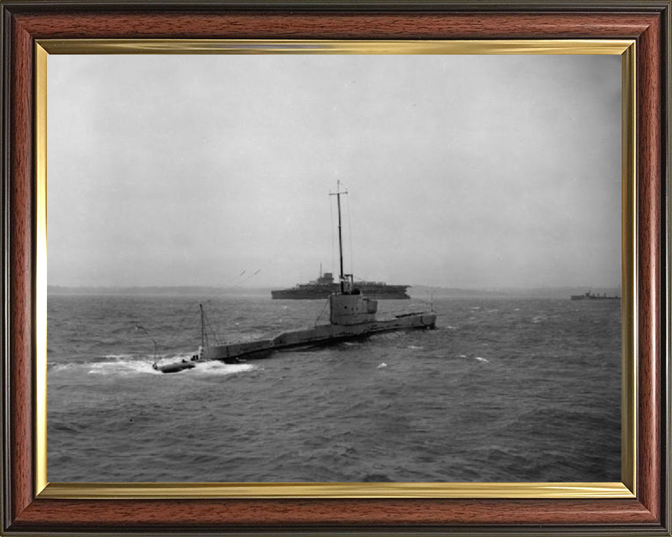 HMS Phoenix N96 Royal Navy Parthian class submarine Photo Print or Framed Print - Hampshire Prints