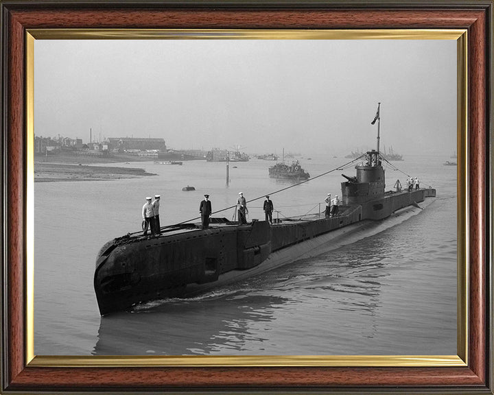 HMS Taku N38 Royal Navy T class Submarine Photo Print or Framed Print - Hampshire Prints