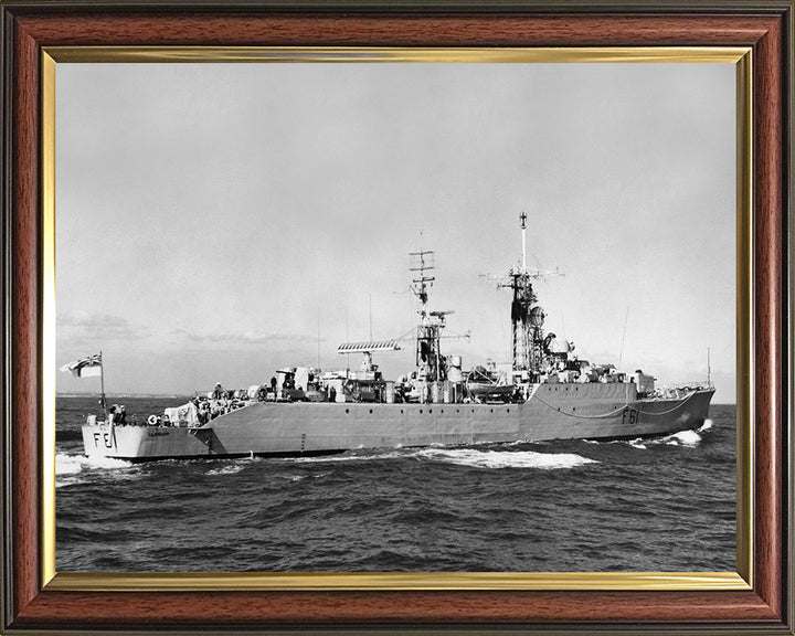 HMS Llandaff F61 | Photo Print | Framed Print | Salisbury Class | Frigate | Royal Navy Hampshire Prints