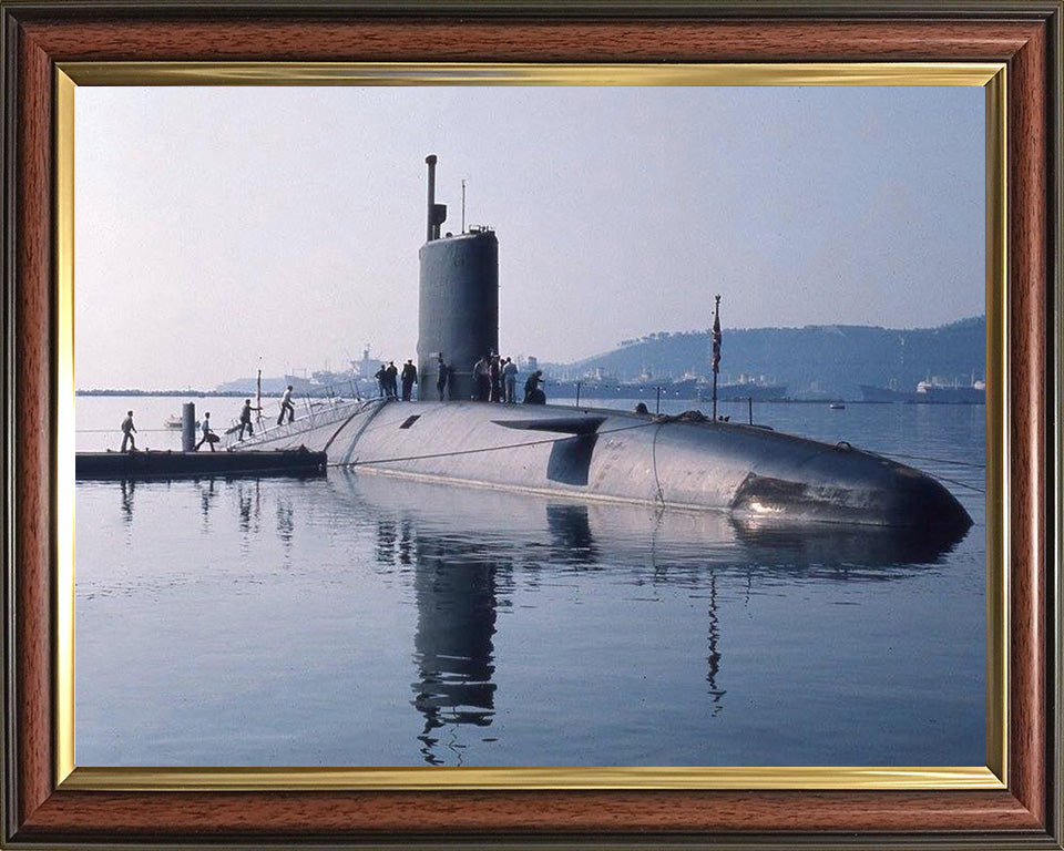 HMS Conqueror S48 Royal Navy Churchill class Submarine Photo Print or Framed Print - Hampshire Prints