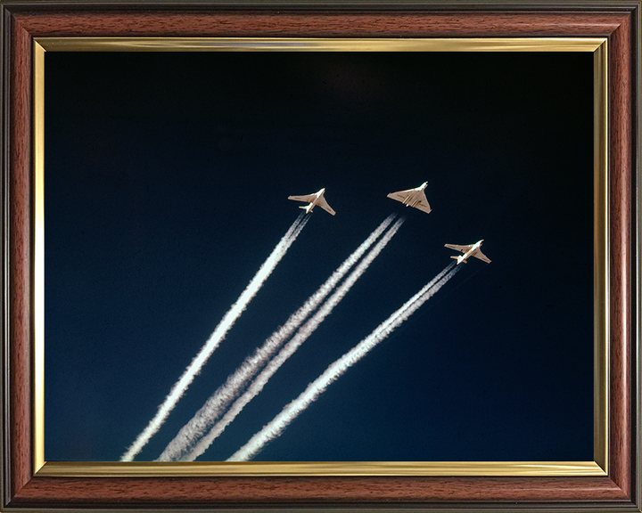 RAF V Force Vulcan Valiant Victor Jets 1958 | Photo Print | Framed Print | Military | Aircraft | Royal Air Force | Wall Art | Home Decor | Aviation | Photography Hampshire Prints 10 x 8 Classic Frame No