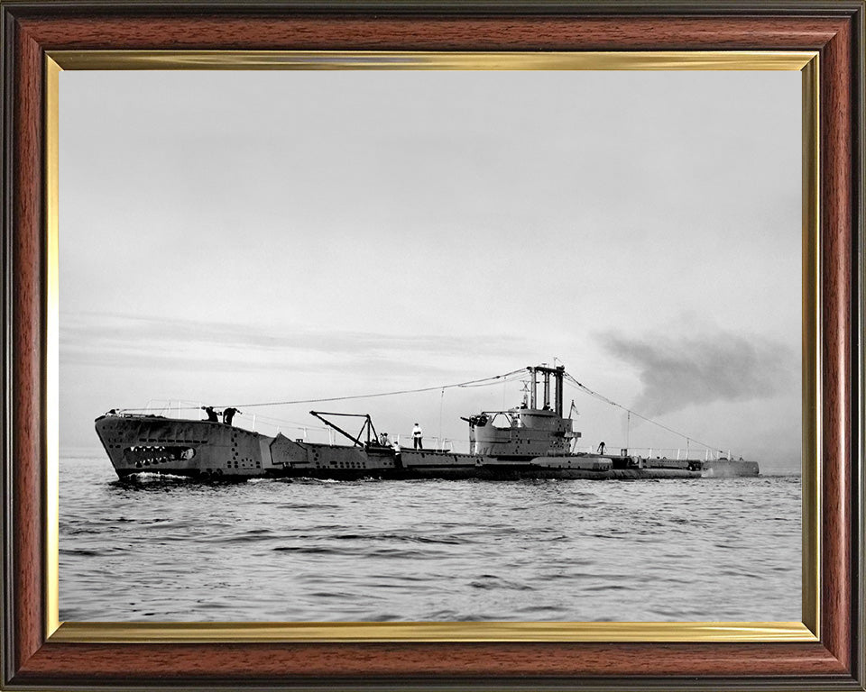 HMS Andrew P423 Royal Navy Amphion class Submarine Photo Print or Framed Print - Hampshire Prints