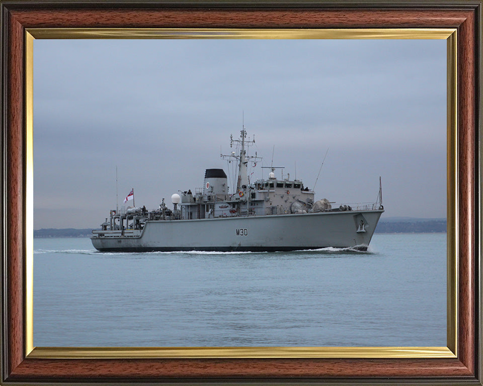 HMS Ledbury M30 | Photo Print | Framed Print | Hunt Class | Minesweeper | Royal Navy Hampshire Prints