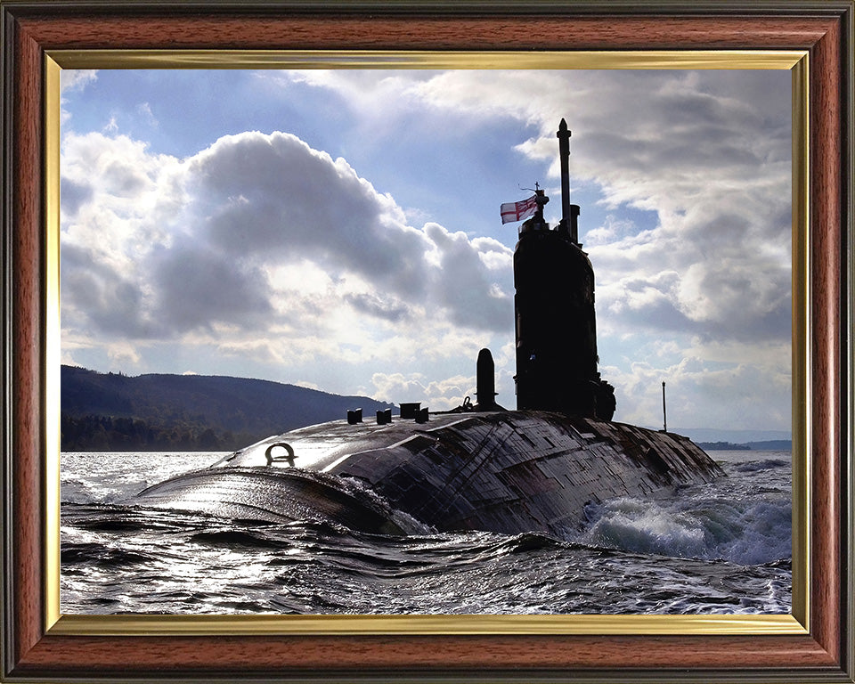 HMS Superb S109 Royal Navy Swiftsure class Submarine Photo Print or Framed Print - Hampshire Prints