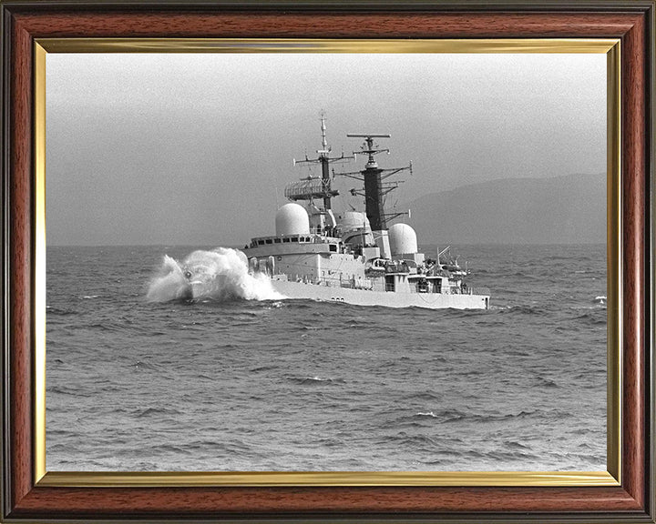 HMS Liverpool D92 | Photo Print | Framed Print | Poster | Type 42 | Destroyer | Royal Navy Hampshire Prints