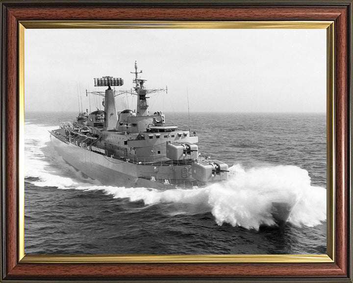 HMS London D16 | Photo Print | Framed Print | County Class | Destroyer | Royal Navy Hampshire Prints