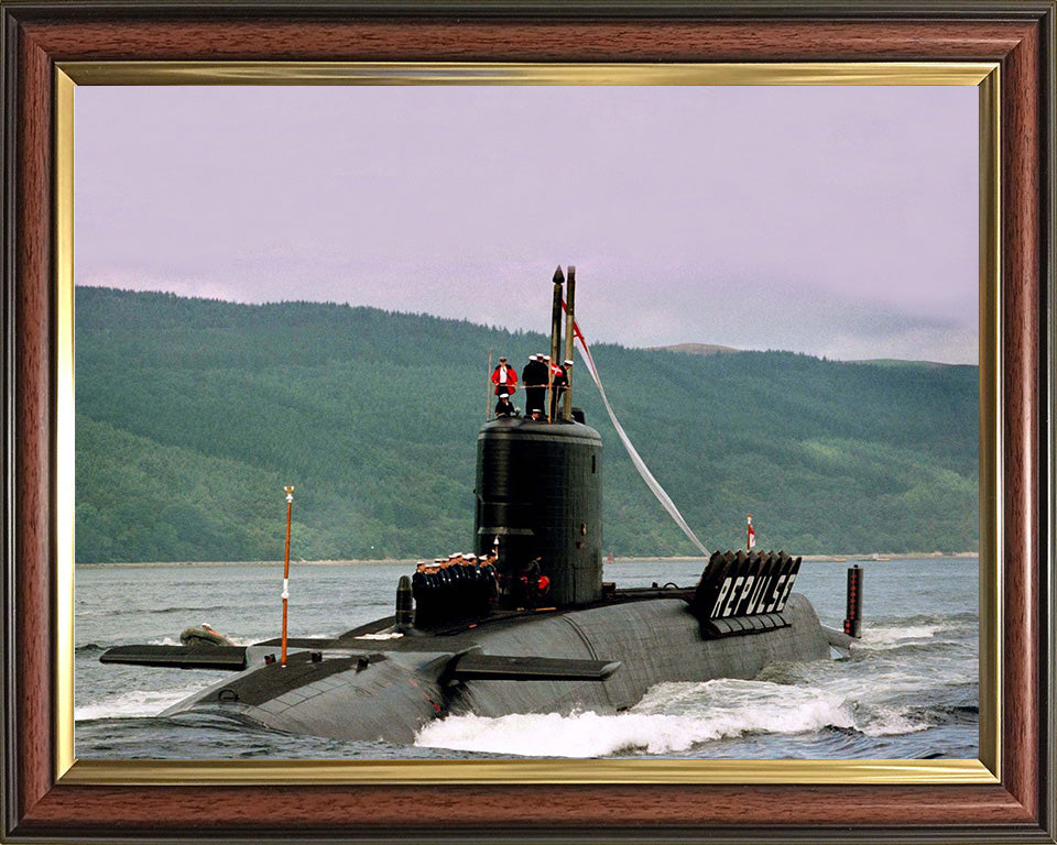 HMS Repulse S23 Royal Navy Resolution class Submarine Photo Print or Framed Print - Hampshire Prints