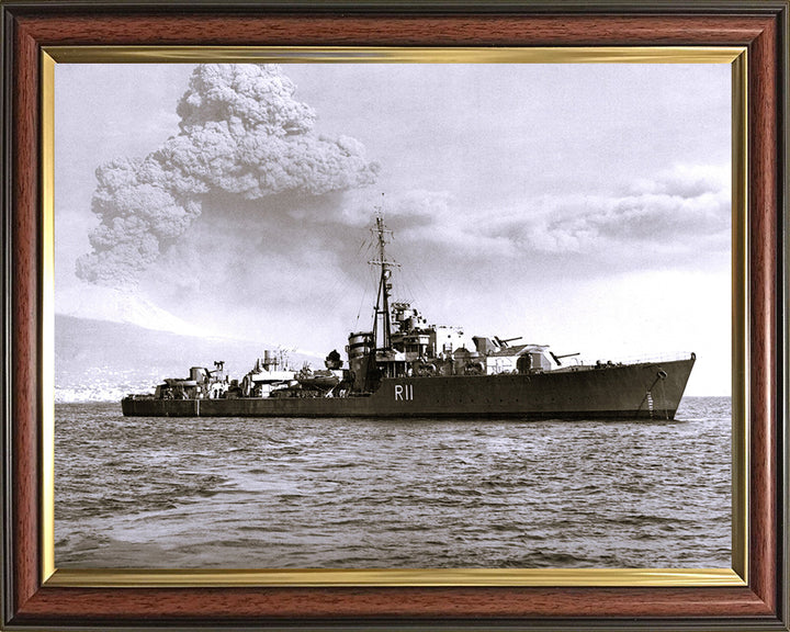 HMS Tumult R11 (F121) | Photo Print | Framed Print | T Class | Destroyer | Royal Navy Hampshire Prints