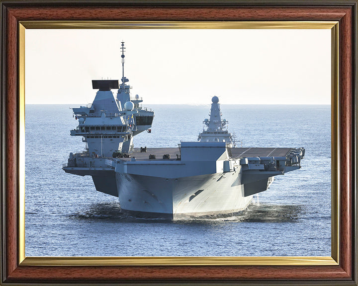 HMS Prince of Wales R09 | Photo Print | Framed Print | Queen Elizabeth Class | Aircraft Carrier | Royal Navy Hampshire Prints