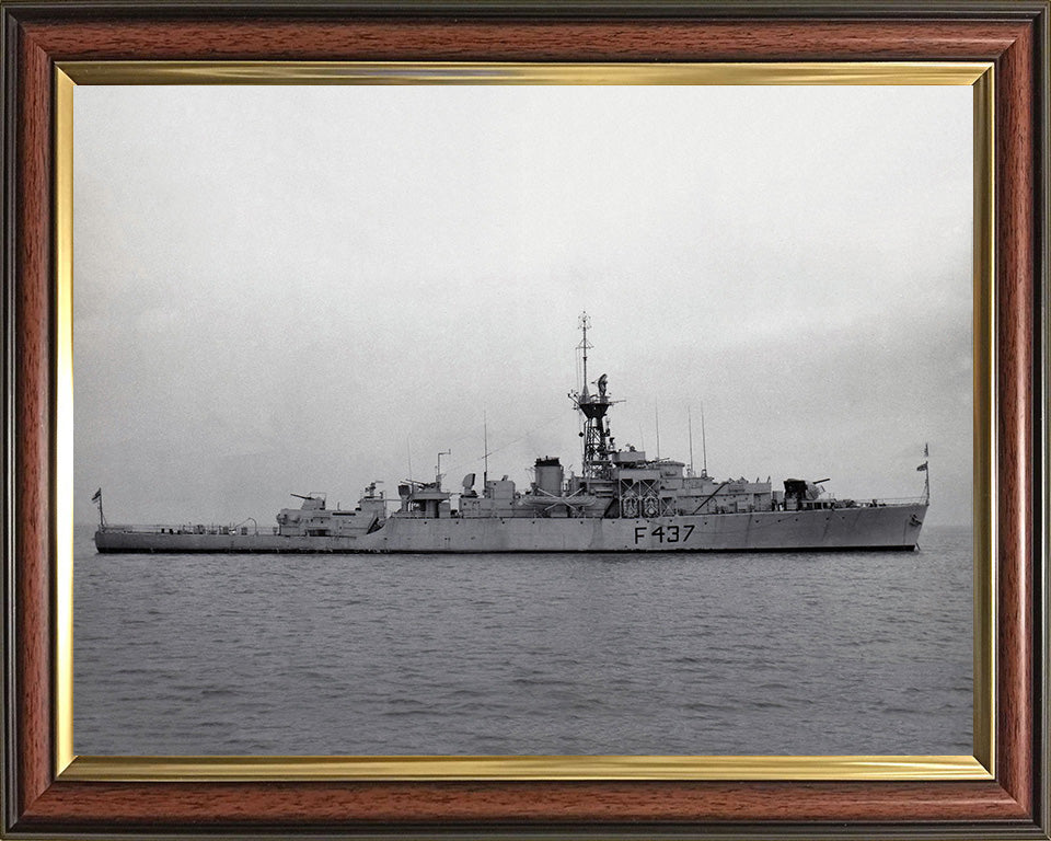 HMS Loch Lomond K437 | Photo Print | Framed Print | Loch Class | Frigate | Royal Navy Hampshire Prints