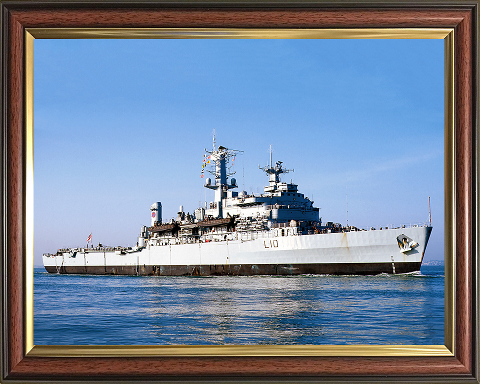 HMS Fearless L10 Royal Navy Fearless class amphibious ship Photo Print or Framed Print - Hampshire Prints