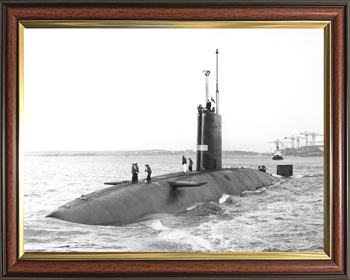 HMS Warspite S103 Submarine | Photo Print | Framed Print | Valiant Class | Royal Navy Hampshire Prints
