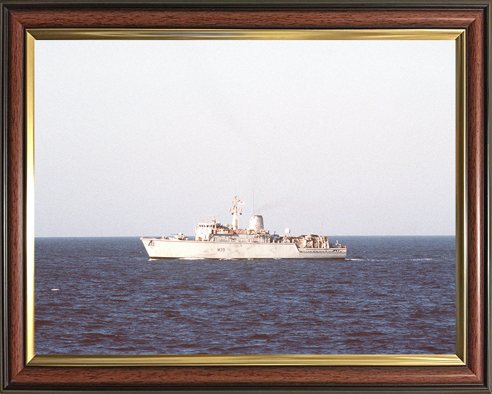 HMS Hurworth M39 Royal Navy Hunt class mine countermeasures vessel Photo Print or Framed Print - Hampshire Prints