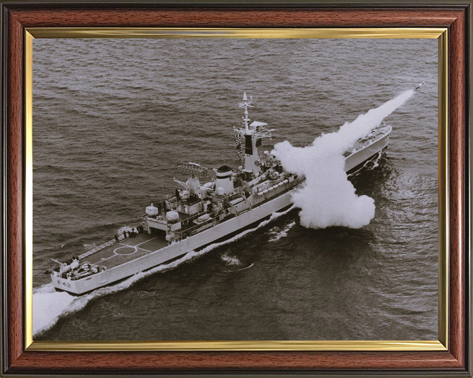 HMS Phoebe F42 | Photo Print | Framed Print | Leander Class | Frigate | Royal Navy Hampshire Prints