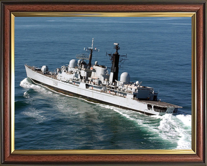 HMS York D98 Royal Navy Type 42 destroyer Photo Print or Framed Print - Hampshire Prints