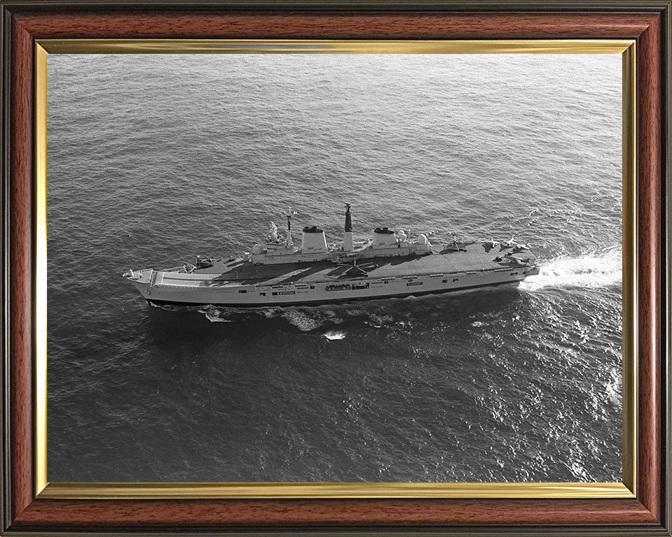 HMS Invincible R05 | Photo Print | Framed Print | Invincible Class | Aircraft Carrier | Royal Navy Hampshire Prints