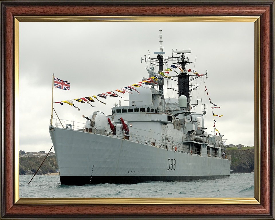 HMS Exeter D89 Royal Navy Type 42 Destroyer Photo Print or Framed Print - Hampshire Prints