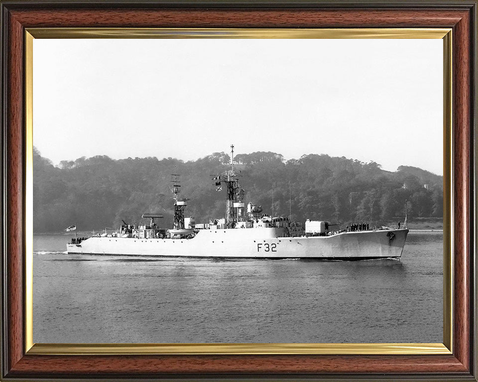 HMS Salisbury F32 Royal Navy Salisbury class Frigate Photo Print or Framed Print - Hampshire Prints