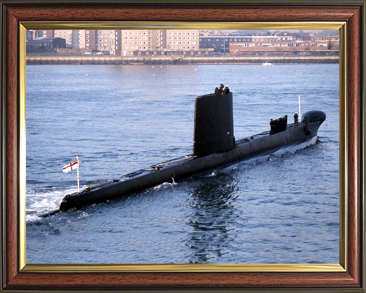 HMS Osiris S13 Royal Navy Oberon class Submarine Photo Print or Framed Print - Hampshire Prints