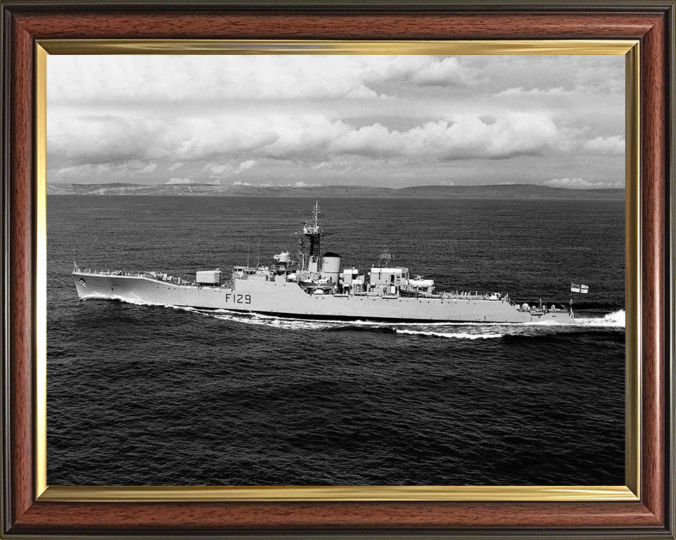 HMS Rhyl F129 Royal Navy Rothesay Class frigate Photo Print or Framed Print - Hampshire Prints