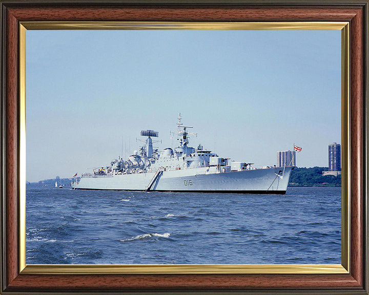 HMS London D16 | Photo Print | Framed Print | County Class | Destroyer | Royal Navy Hampshire Prints