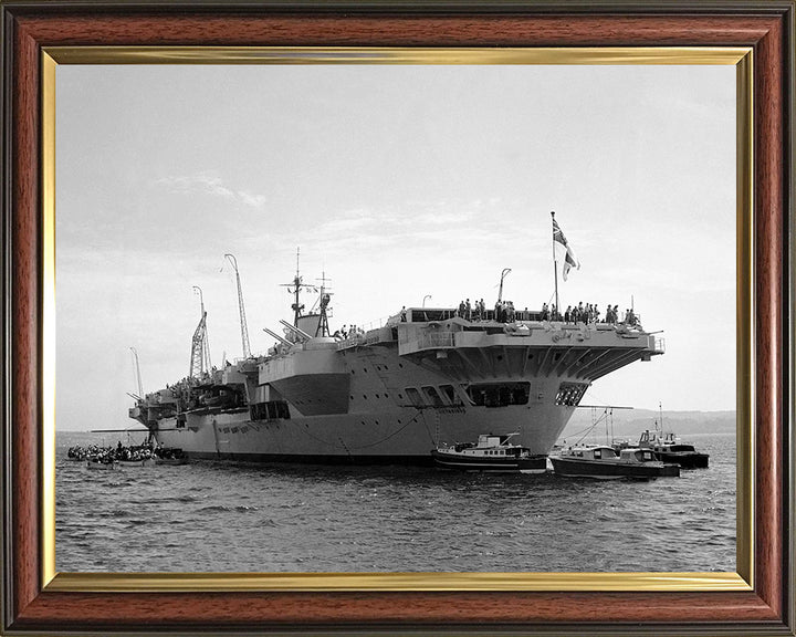 HMS Victorious R38 Royal Navy Illustrious class Aircraft Carrier Photo Print or Framed Print - Hampshire Prints