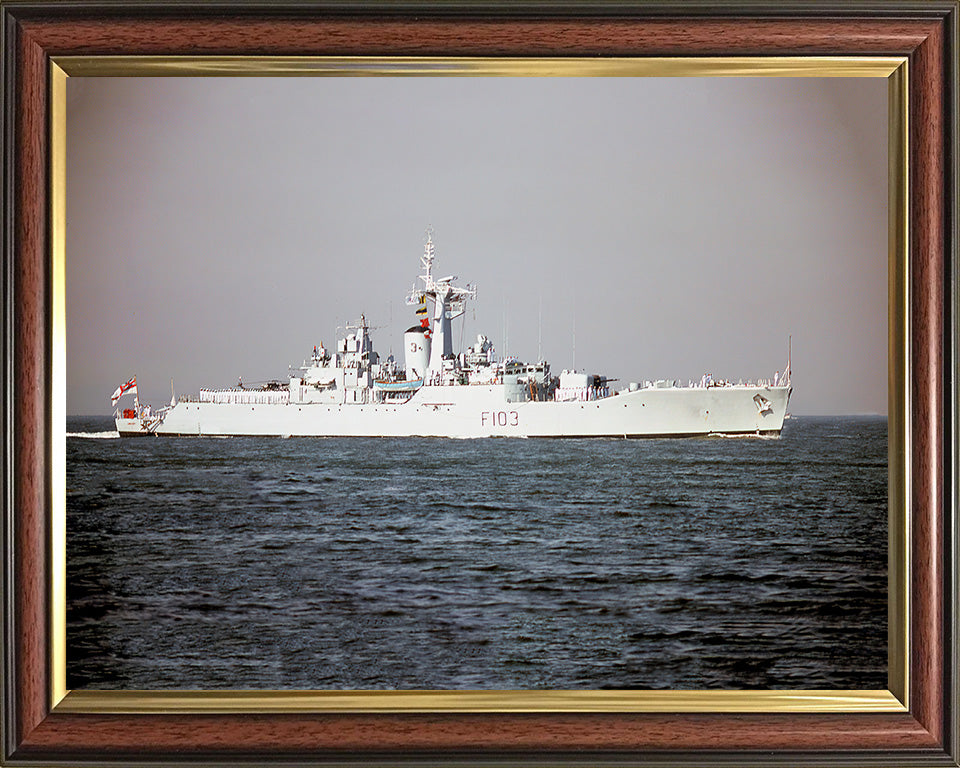 HMS Lowestoft F103 | Photo Print | Framed Print | Rothesay Class | Frigate | Royal Navy Hampshire Prints