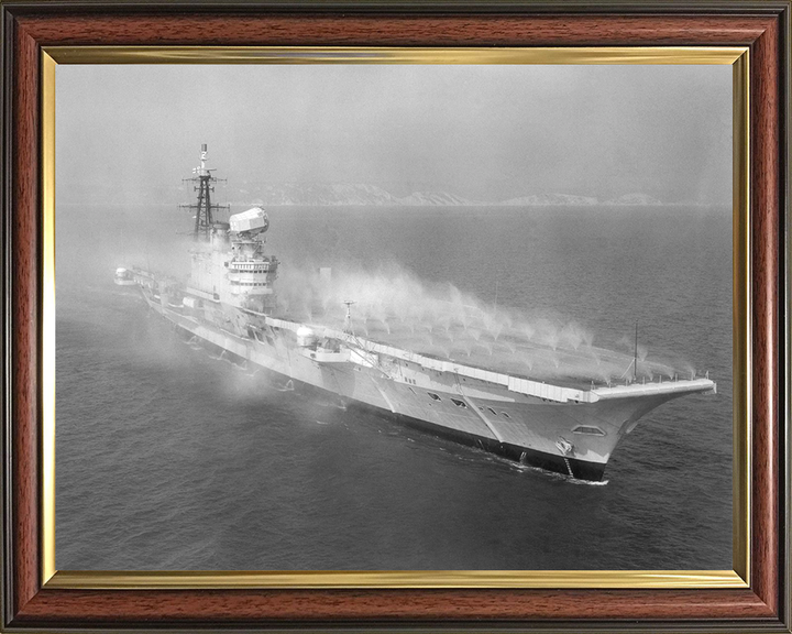 HMS Hermes R12 | Photo Print | Framed Print | Centaur Class | Aircraft Carrier | Royal Navy Hampshire Prints