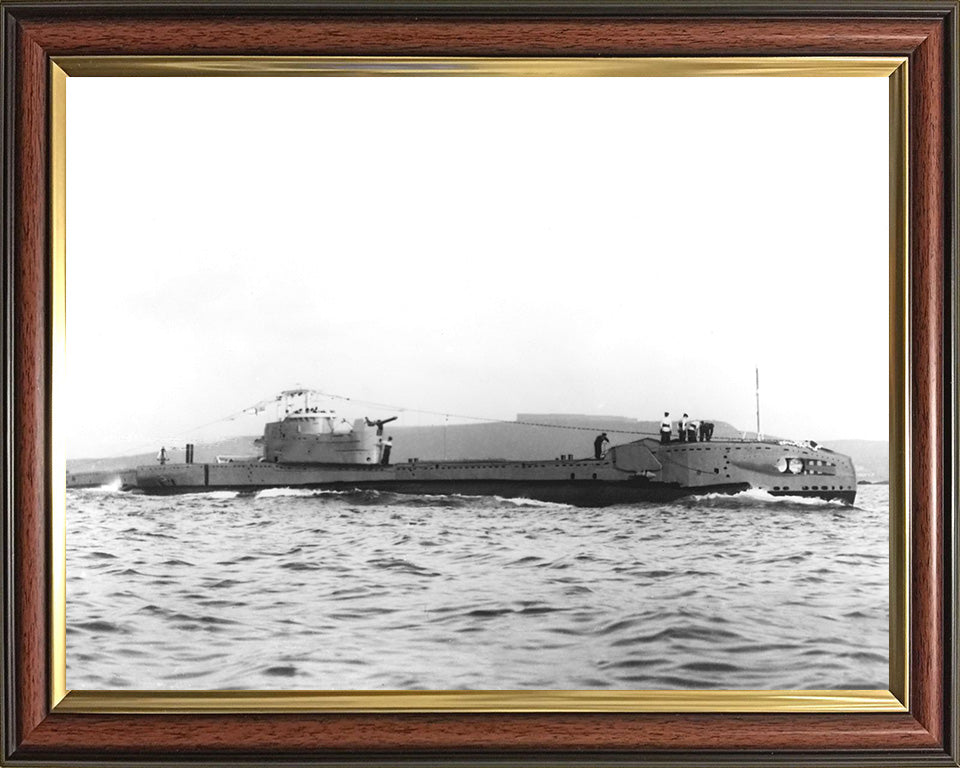 HMS Thule P325 Submarine | Photo Print | Framed Print | Poster | T Class | Royal Navy Hampshire Prints