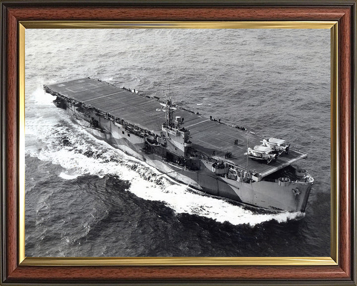 HMS Tracker D24 | Photo Print | Framed Print | Poster | Aircraft carrier | Royal Navy Hampshire Prints