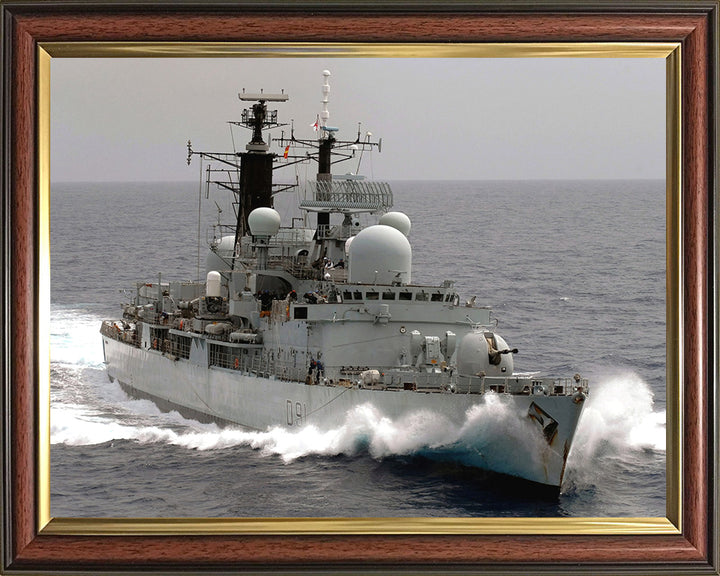 HMS Nottingham D91 | Photo Print | Framed Print | Poster | Type 42 | Destroyer | Royal Navy Hampshire Prints