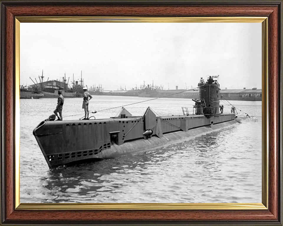 HMS Voracious P78 Royal Navy V class Submarine Photo Print or Framed Print - Hampshire Prints