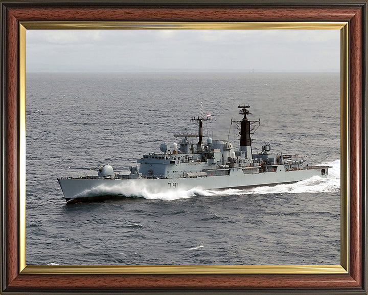 HMS Nottingham D91 | Photo Print | Framed Print | Poster | Type 42 | Destroyer | Royal Navy Hampshire Prints