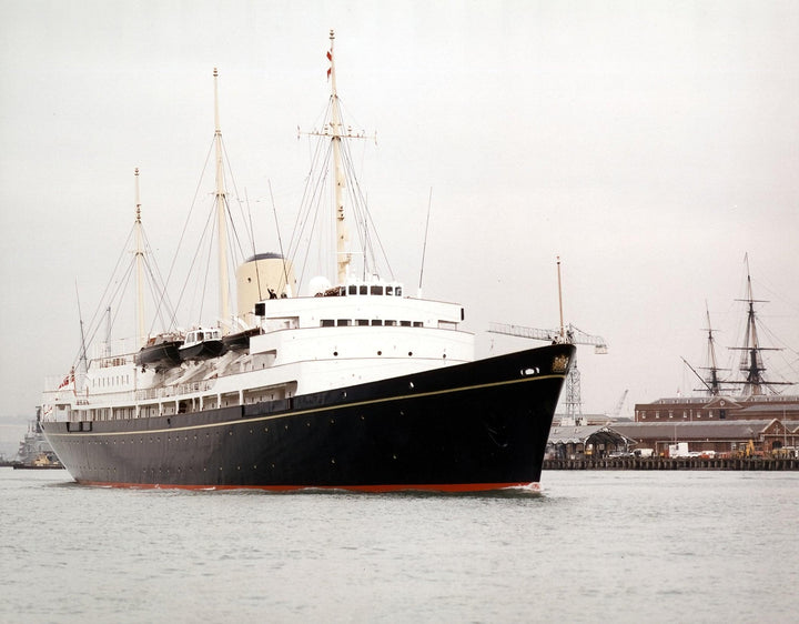 HMY Britannia Royal Yacht Leaving Portsmouth Photo Print or Framed Print - Hampshire Prints