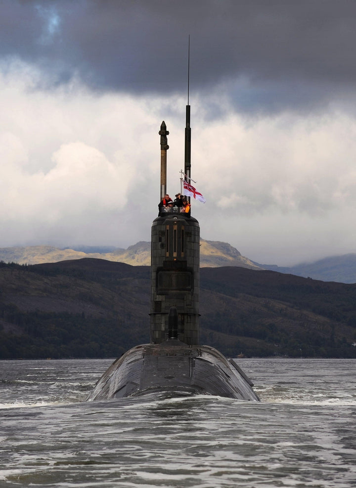 HMS Triumph S93 Submarine | Photo Print | Framed Print | Trafalgar Class | Royal Navy Hampshire Prints