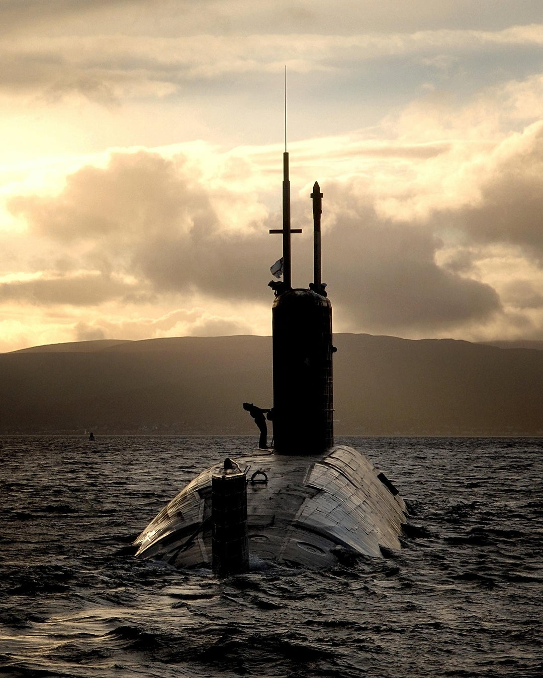 HMS Sceptre S104 Submarine | Photo Print | Framed Print | Swiftsure Class | Royal Navy Hampshire Prints