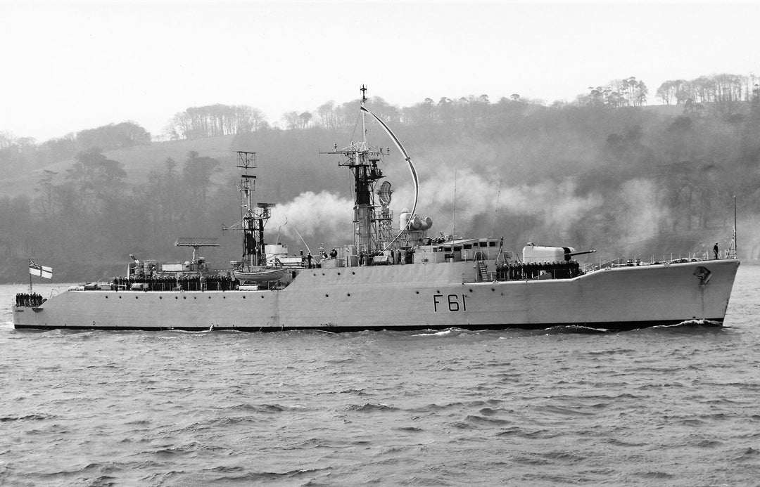 HMS Llandaff F61 Royal Navy Salisbury class Frigate Photo Print or Framed Print - Hampshire Prints