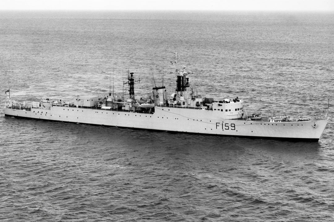 HMS Wakeful F159 (R59) | Photo Print | Framed Print | Poster | type 15 | Frigate | Royal Navy Hampshire Prints