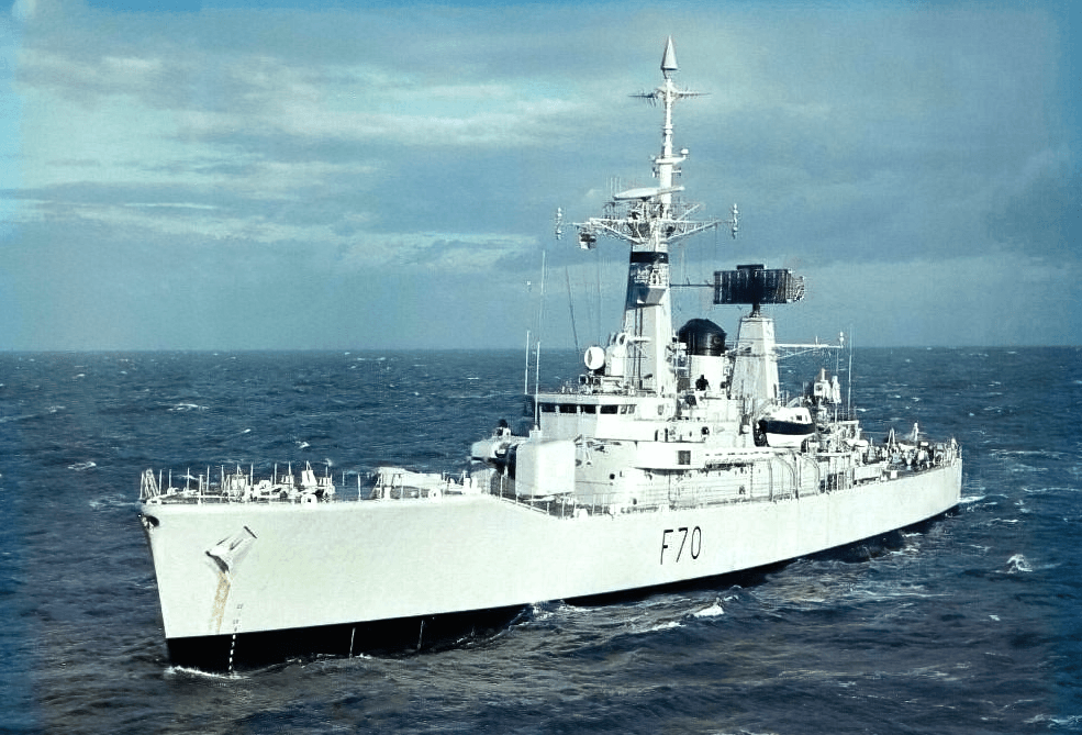 HMS Apollo F70 | Photo Print | Framed Print | Poster | Leander Class | Frigate | Royal Navy Hampshire Prints