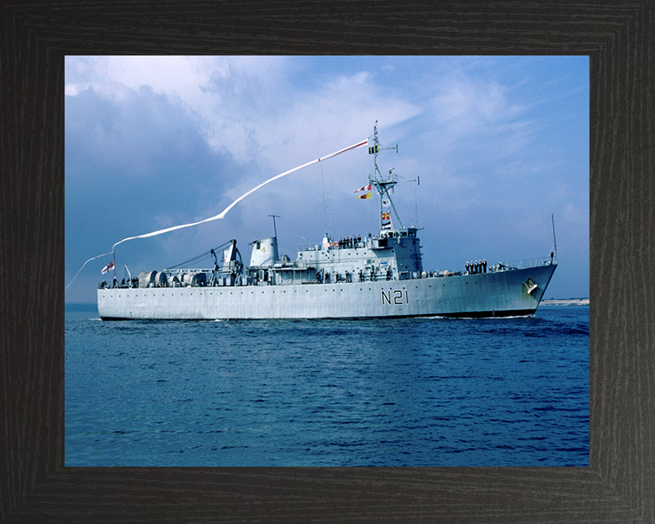 HMS Abdiel N21 Royal Navy Abdiel Class Mine Layer Photo Print or Framed Print - Hampshire Prints