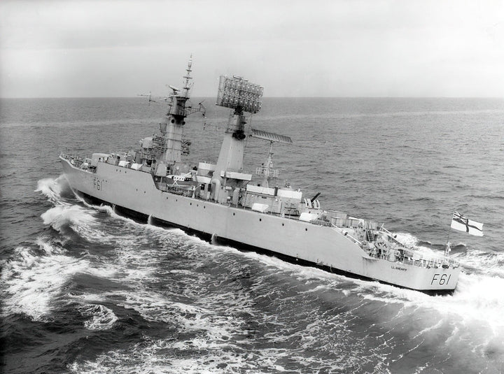 HMS Llandaff F61 | Photo Print | Framed Print | Salisbury Class | Frigate | Royal Navy Hampshire Prints