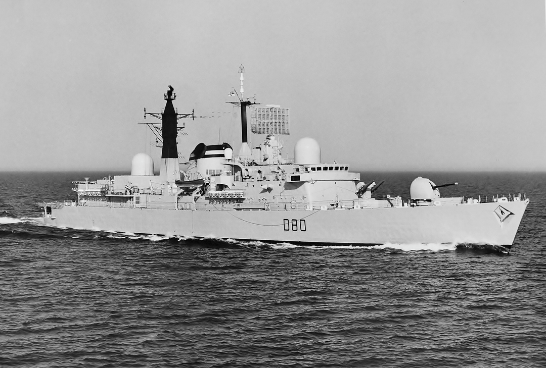 HMS Sheffield D80 | Photo Print | Framed Print | Poster | Type 42 | Destroyer | Royal Navy Hampshire Prints