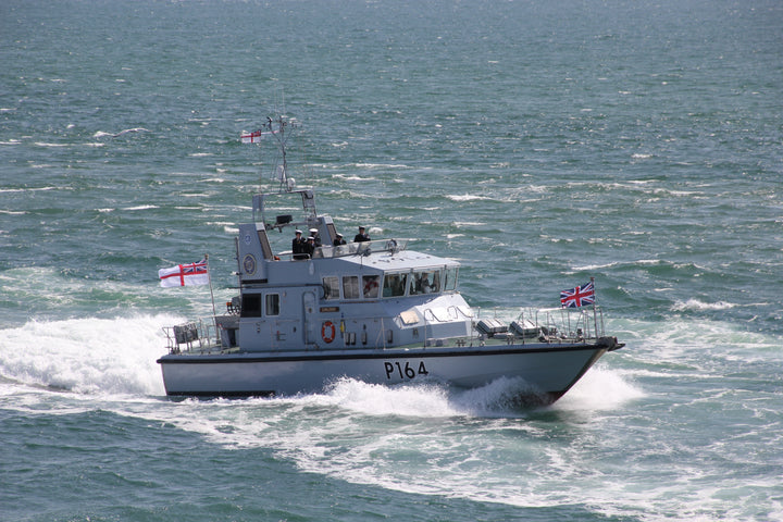 HMS Explorer P164 Royal Navy Archer class P2000 patrol vessel Photo Print or Framed Print - Hampshire Prints