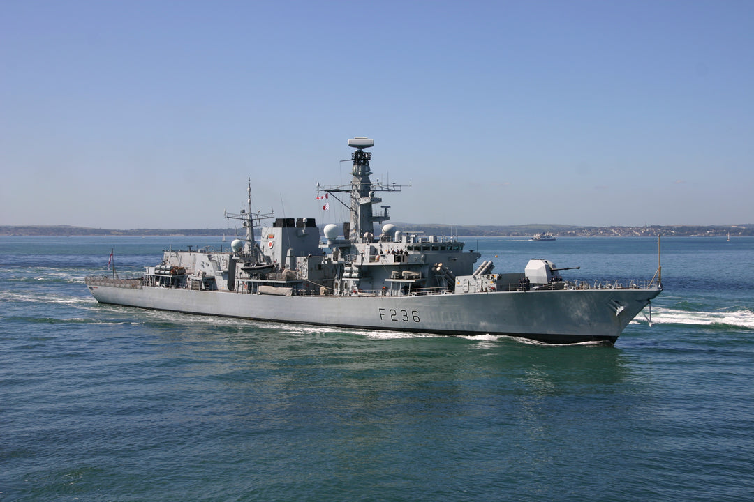 HMS Montrose F236 | Photo Print | Framed Print | Poster | Type 23 | Frigate | Royal Navy Hampshire Prints