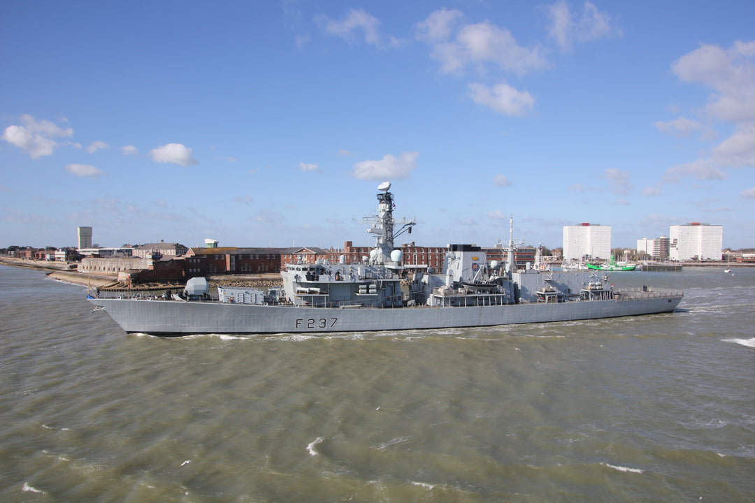 HMS Westminster F237 Royal Navy Type 23 frigate Photo Print or Framed Print - Hampshire Prints