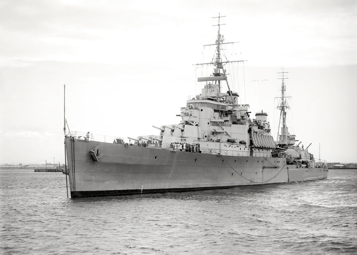 HMS Bermuda (52) Royal Navy Fiji class light cruiser Photo Print or Framed Photo Print - Hampshire Prints