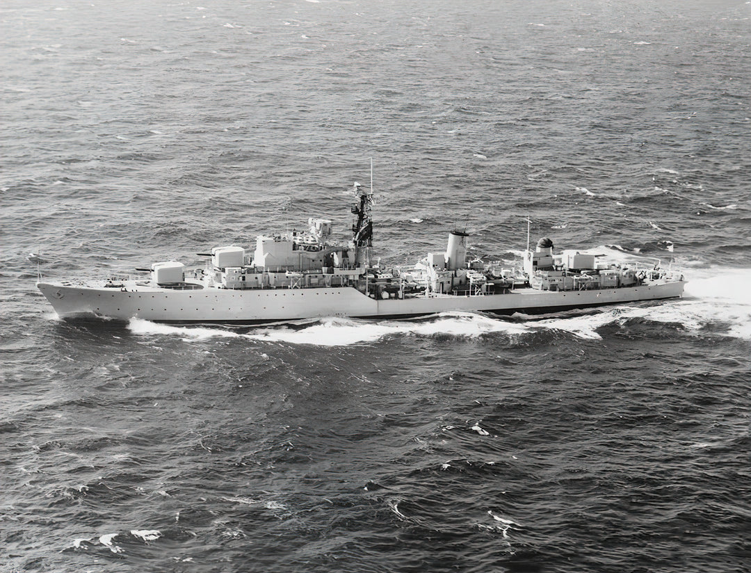 HMS Diana D126 | Photo Print | Framed Print | Daring Class | Destroyer | Royal Navy Hampshire Prints