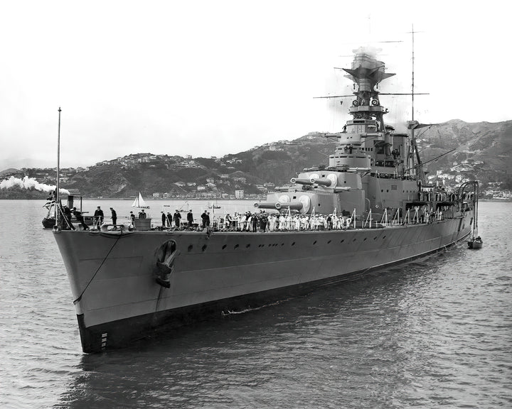 HMS Hood (51) | Photo Print | Framed Print | Admiral Class | Battlecruiser | Royal Navy Hampshire Prints