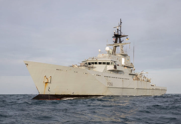 HMS Severn P282 Royal Navy River class patrol vessel Photo Print or Framed Print - Hampshire Prints