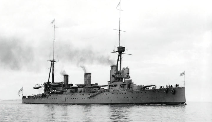 HMS New Zealand (1911) | Photo Print | Framed Print | Indefatigable Class | Cruiser | Royal Navy Hampshire Prints